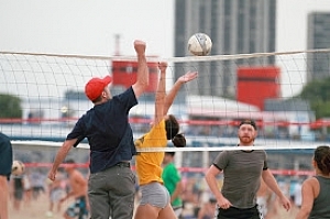 Join Beach Volleyball Leagues at North Ave This Summer