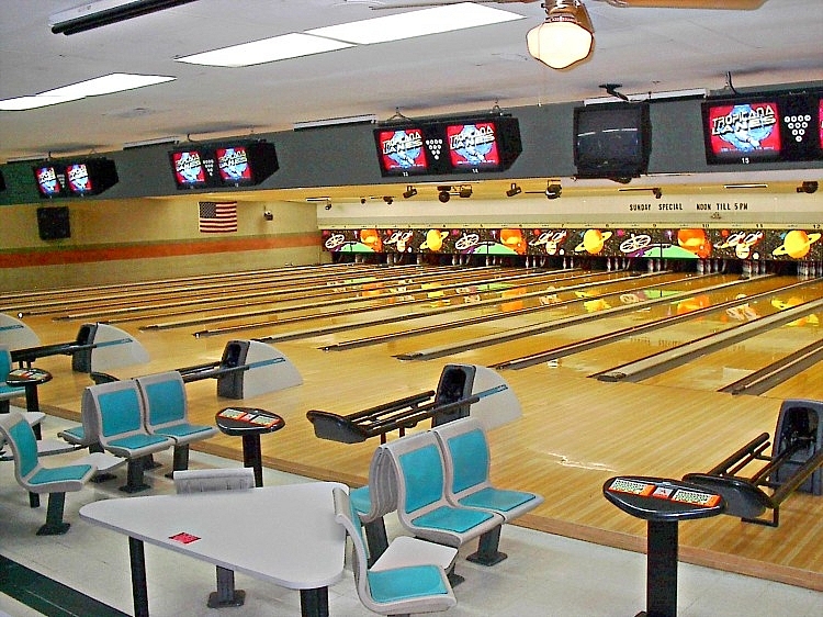 Tropicana Lanes