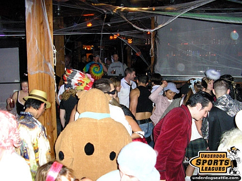 Scooby draws a crowd