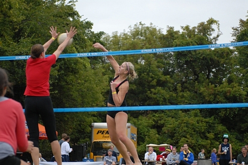 Luau Grass Volleyball Tournament 2010