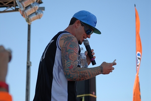 Big Dig 2012 - Vanilla Ice Performing