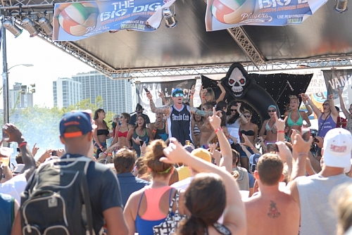 Big Dig 2012 - Vanilla Ice Performing