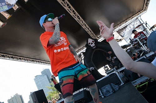 Big Dig 2012 - Vanilla Ice Performing
