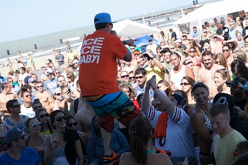 Big Dig 2012 - Vanilla Ice Performing