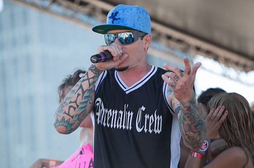 Big Dig 2012 - Vanilla Ice Performing