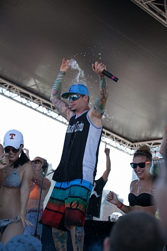 Big Dig 2012 - Vanilla Ice Performing