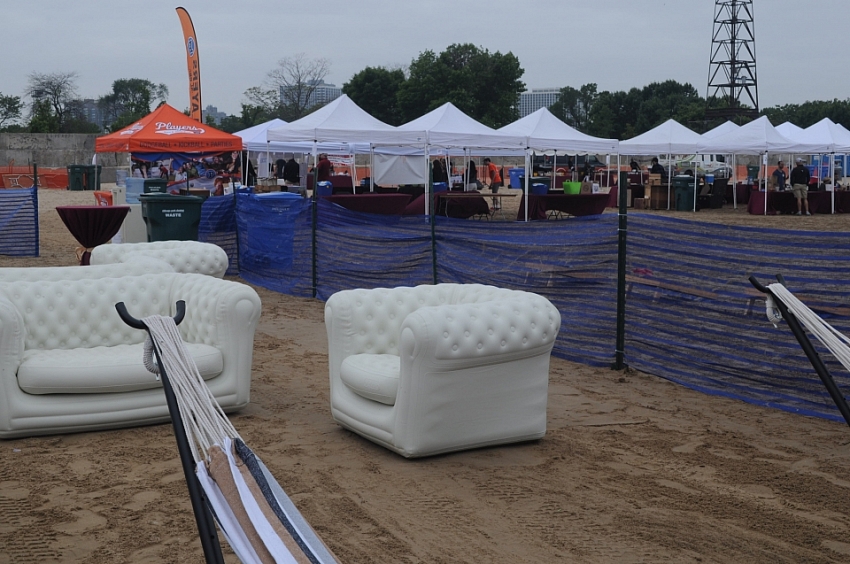 Whiskey, Wine, Swine 2015