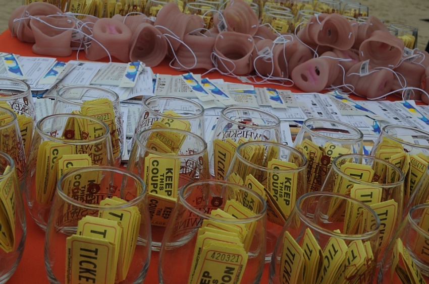 Whiskey, Wine, Swine 2015