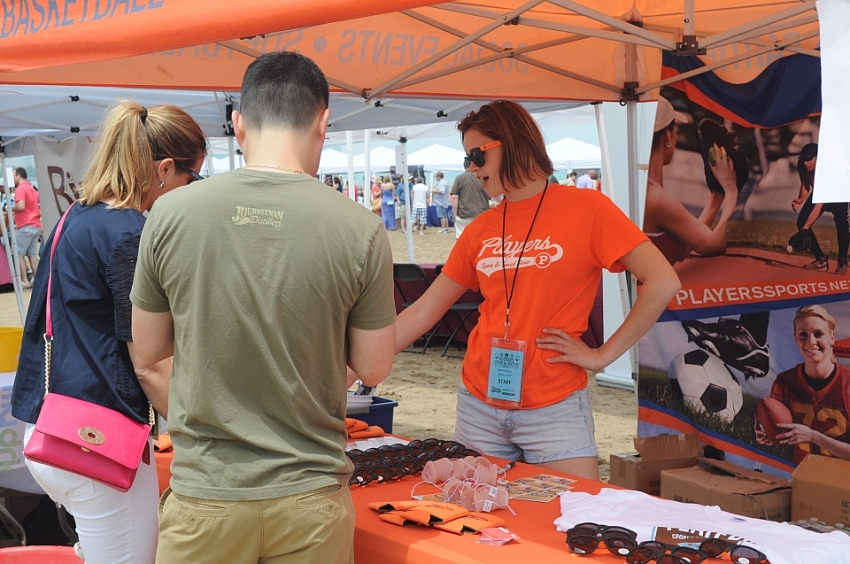 Whiskey, Wine, Swine 2015