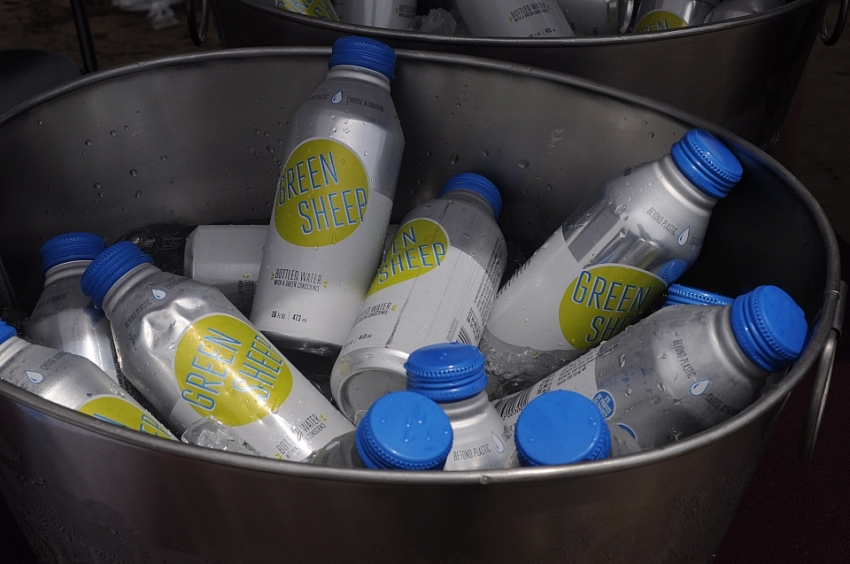 Whiskey, Wine, Swine 2015