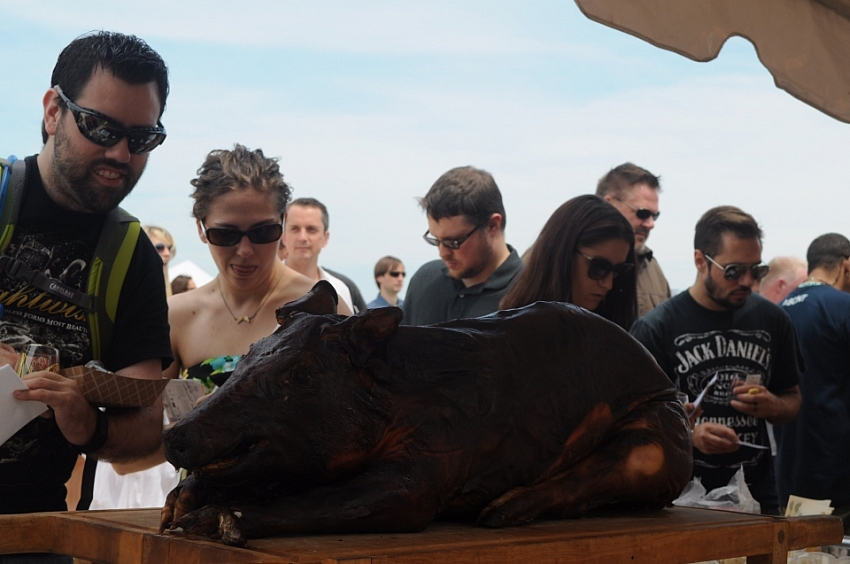 Whiskey, Wine, Swine 2015