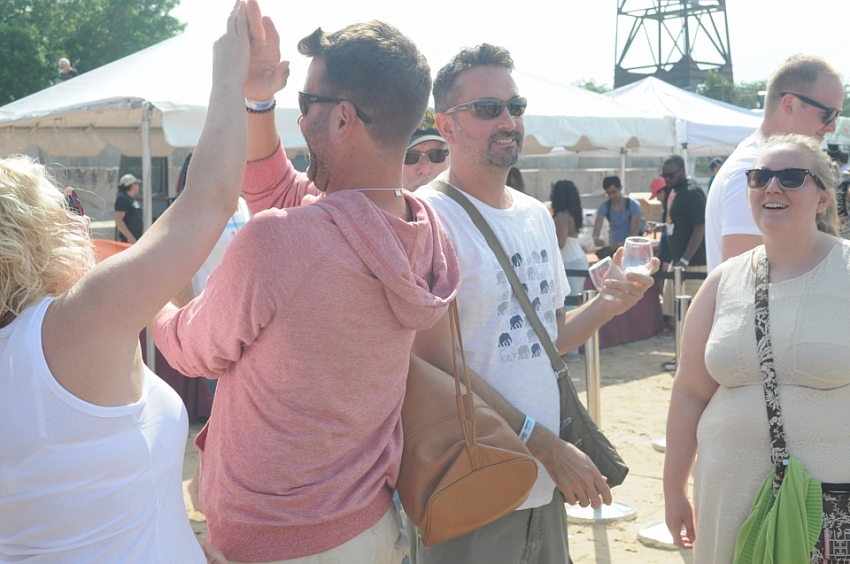 Whiskey, Wine, Swine 2015