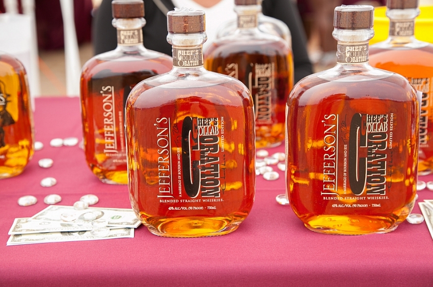 Whiskey, Wine, Swine 2015