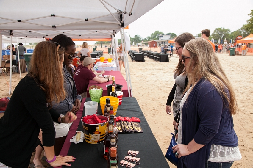 Whiskey, Wine, Swine 2015