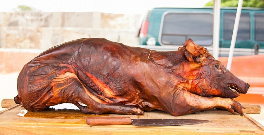 Whiskey, Wine, Swine 2015