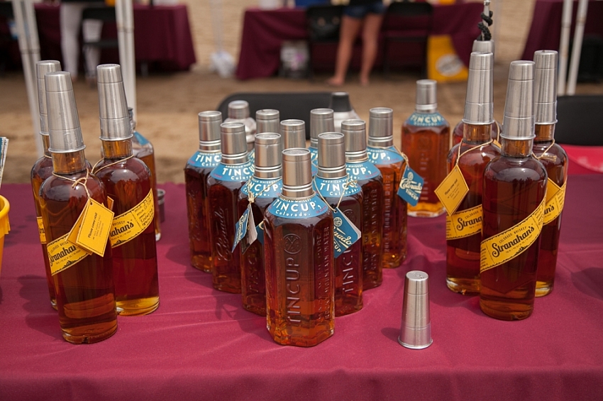 Whiskey, Wine, Swine 2015