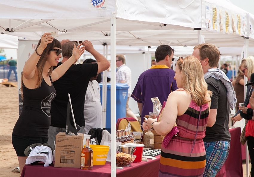 Whiskey, Wine, Swine 2015