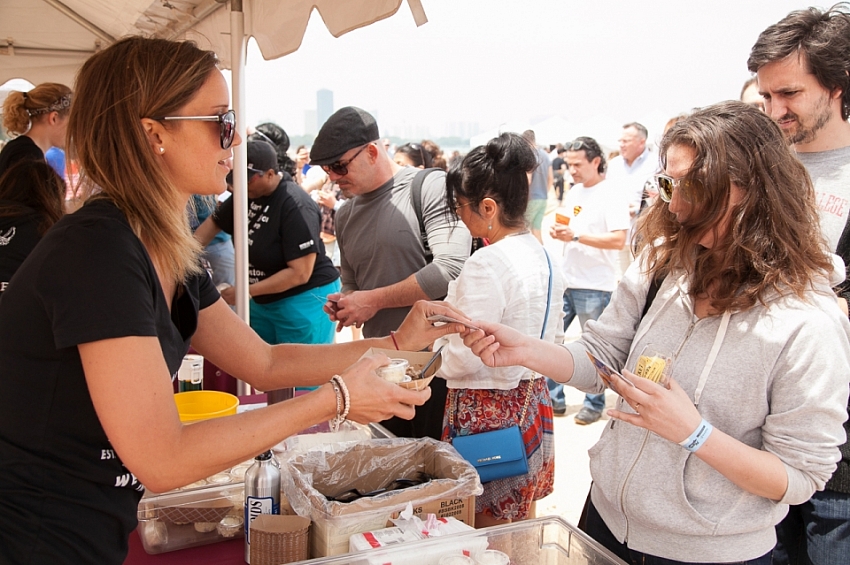 Whiskey, Wine, Swine 2015