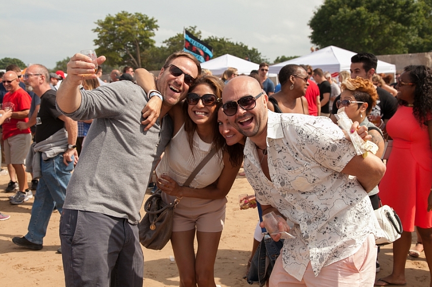 Whiskey, Wine, Swine 2015