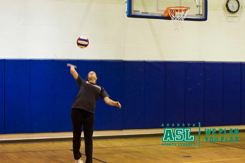 2017-Winter-Coed-Indoor-Volleyball