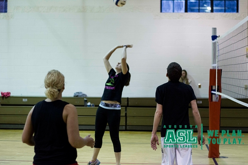 2017-Winter-Coed-Indoor-Volleyball