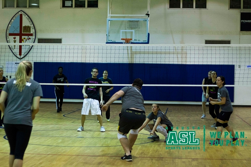 2017-Winter-Coed-Indoor-Volleyball