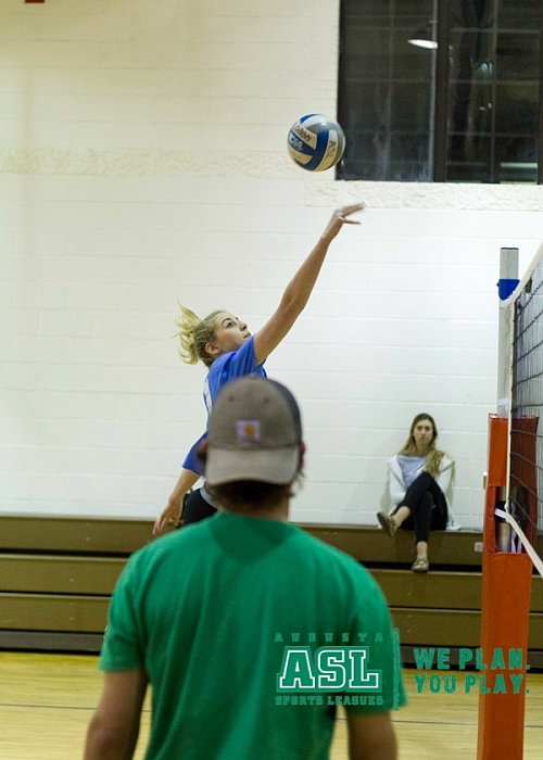2017-Winter-Coed-Indoor-Volleyball