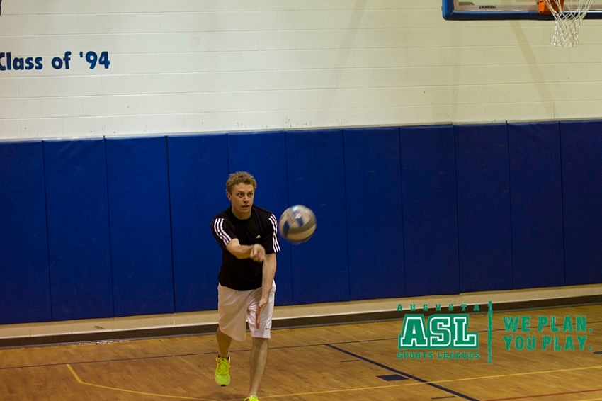 2017-Winter-Coed-Indoor-Volleyball