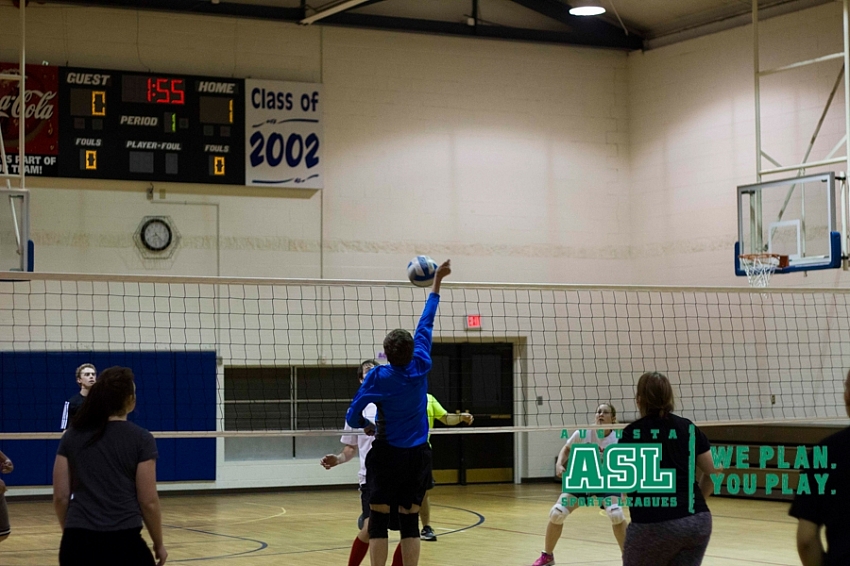 2017-Winter-Coed-Indoor-Volleyball