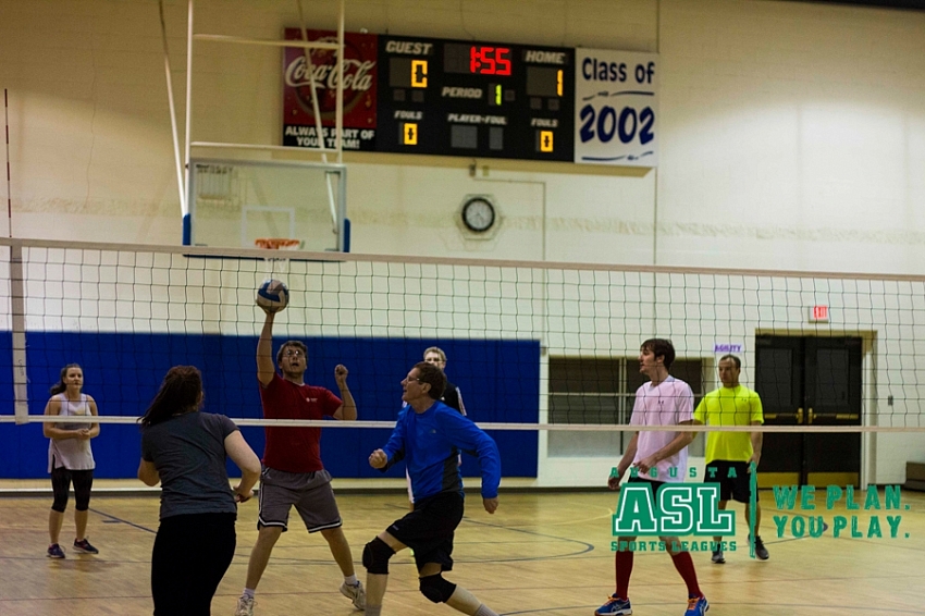 2017-Winter-Coed-Indoor-Volleyball