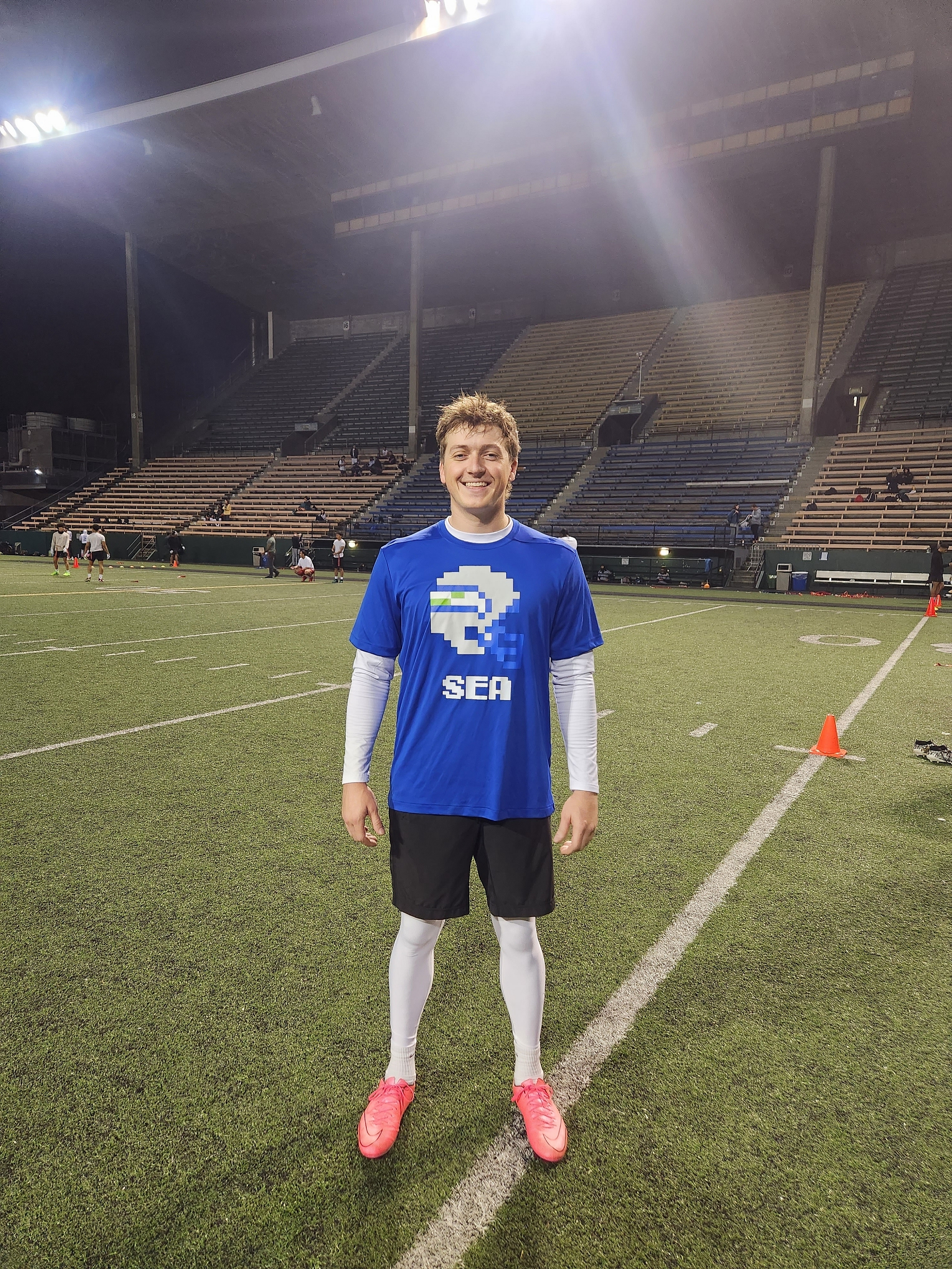 POTG - Feed the Hawks