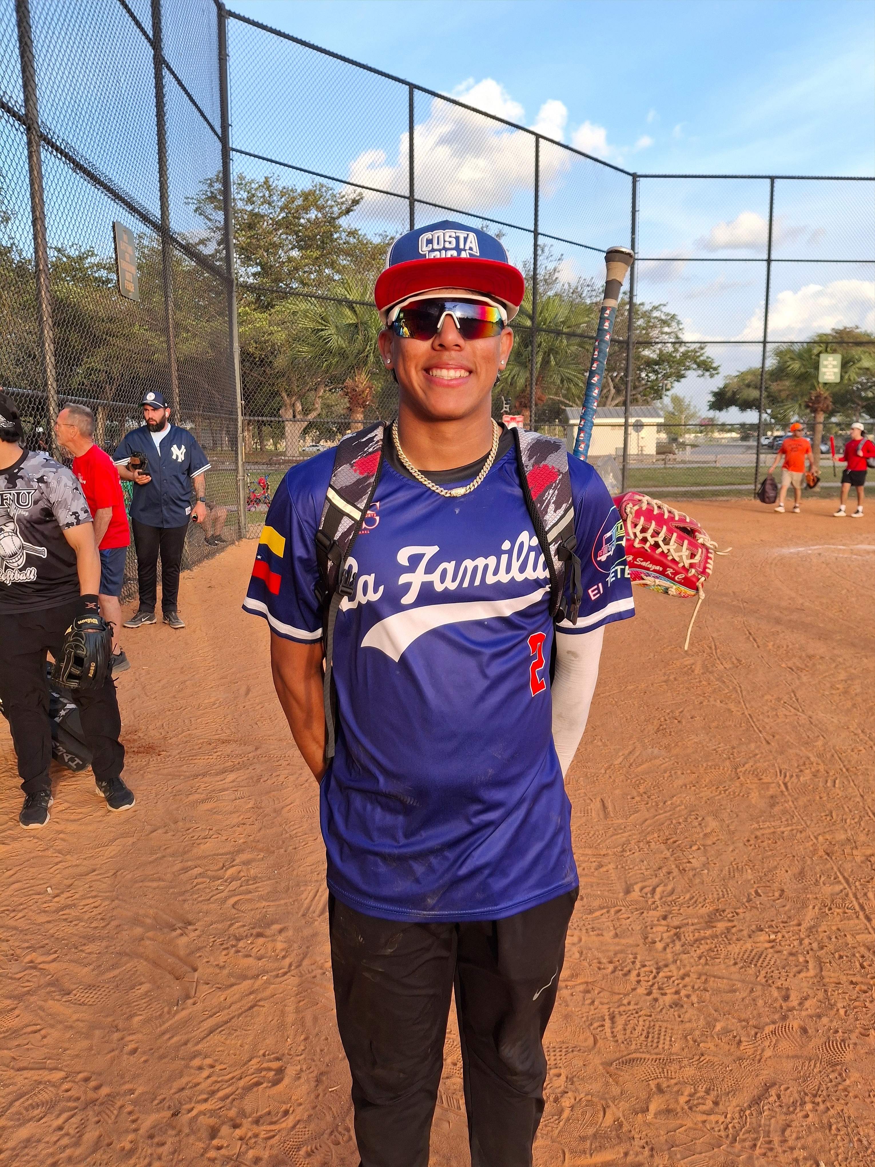 POTG - Miami Pitbulls - M