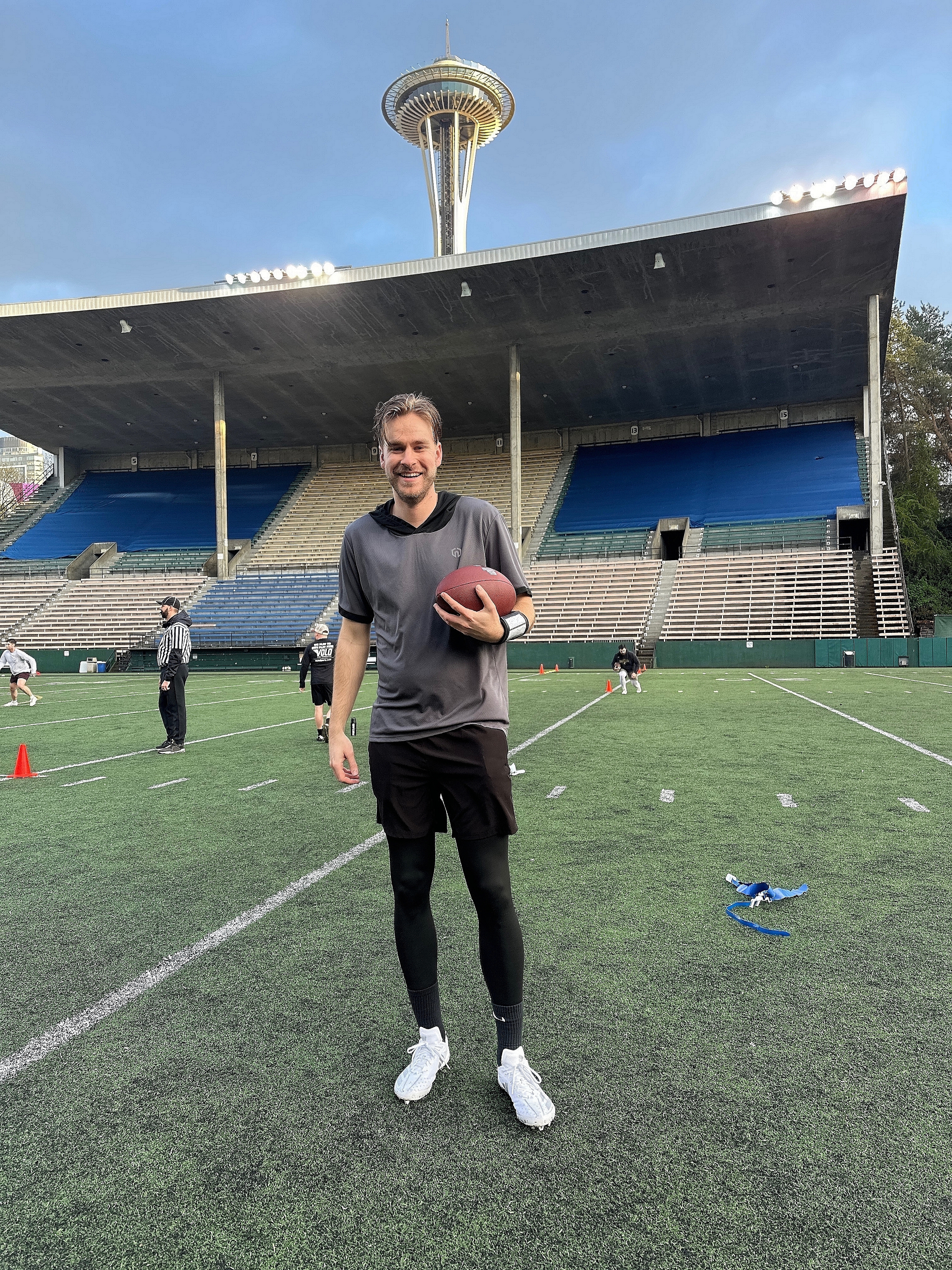 POTG - Salmonado - Indy #FF9