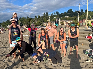 Spike-A-Saurus XXII: Tom Cruise Team Photo