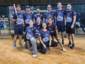 Miami Softball Mafia  Team Photo