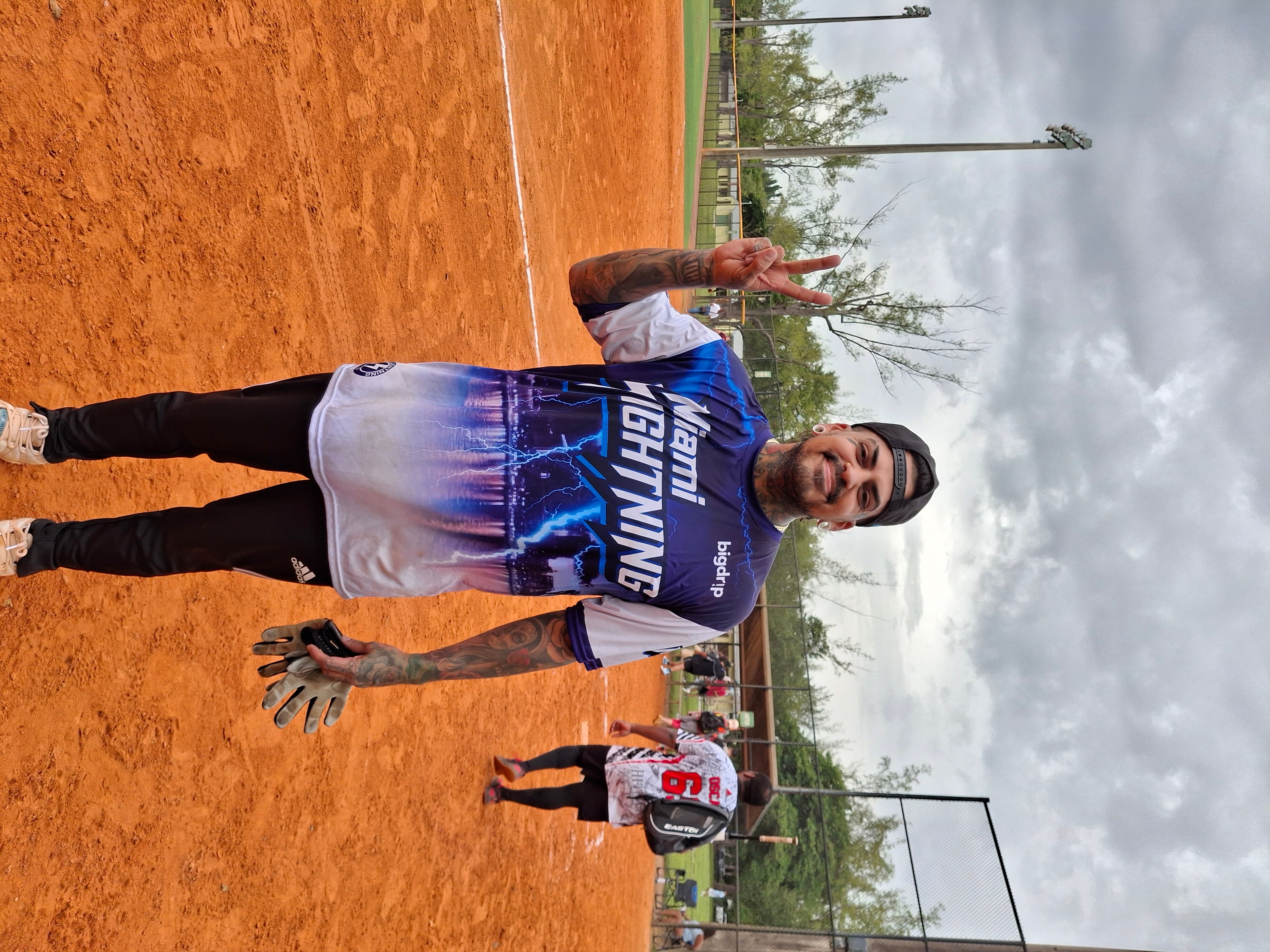 POTG - Los Chichones - M