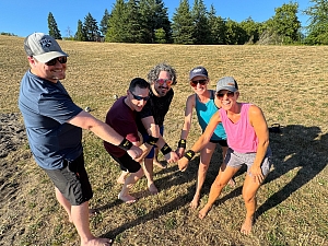 My bump, my bump, my bump,  my lovely lady bumps - Indy #V28 Team Photo