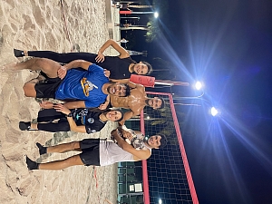 Industry Beach Volley Team Photo