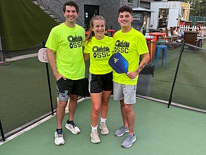 Pickles R' Us Team Photo