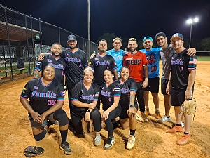 La Familia  Team Photo