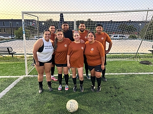 Watch the knees FC Team Photo