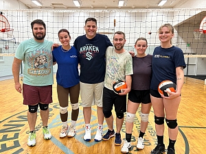 Volley Parton  Team Photo