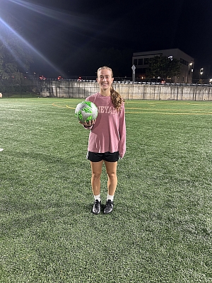Player Of The Game: Kelly Y