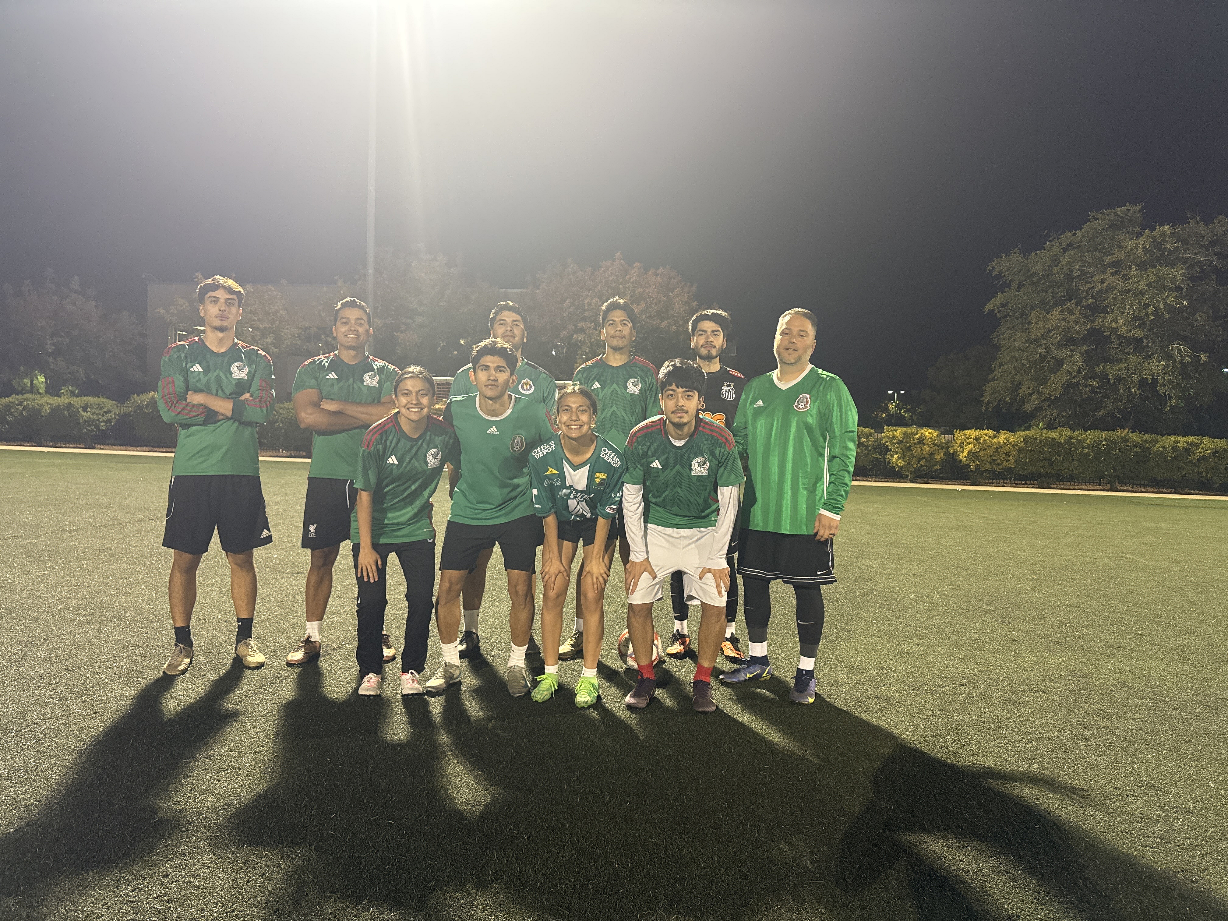 Los Papis (Open Div.)