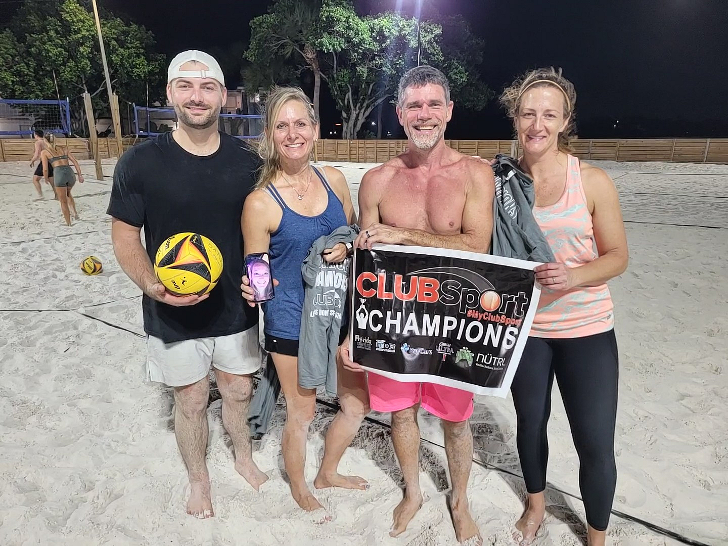 Balls in the sand (ia) - CHAMPS