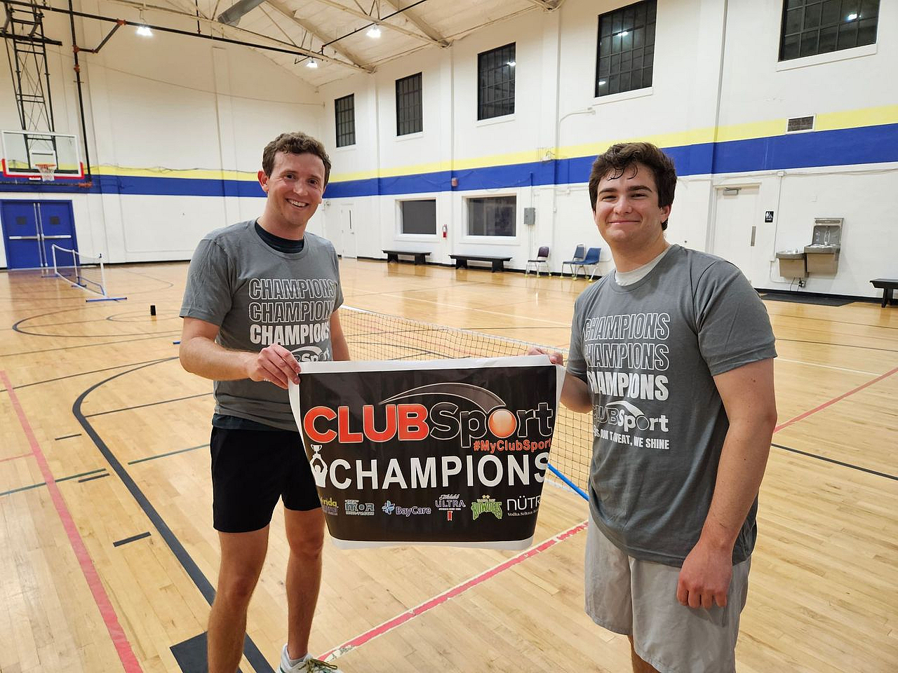 Dream Team (u) - CHAMPS