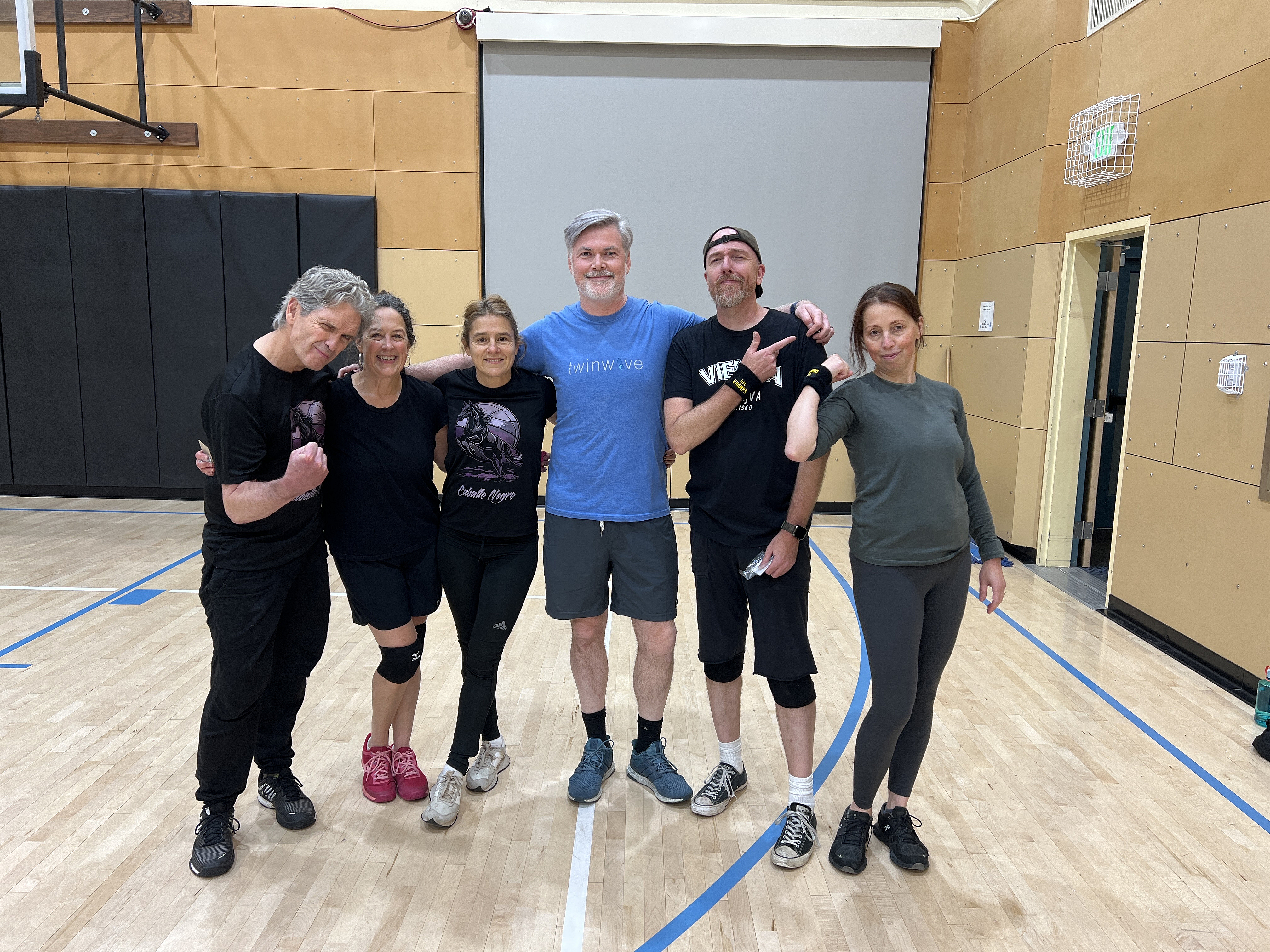 POTG - Caballos negro