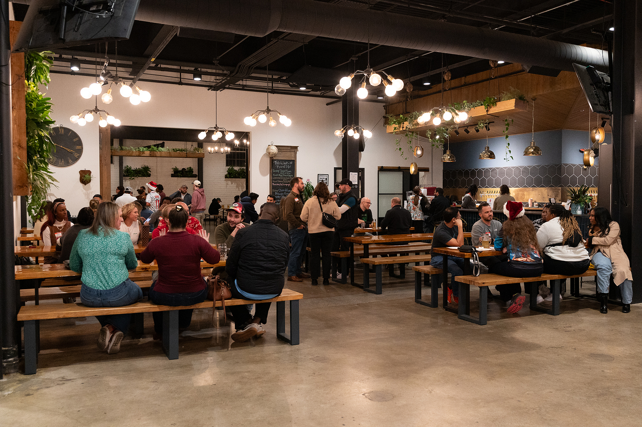 12.12.25 // Friday // Round Trip Brewing