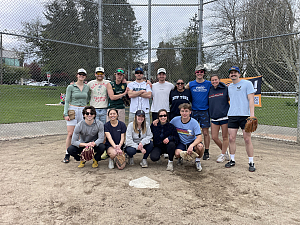 Hardwood Softballs Team Photo