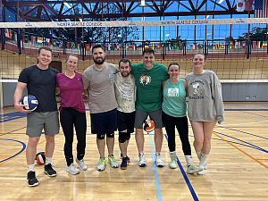 Volley Parton  Team Photo